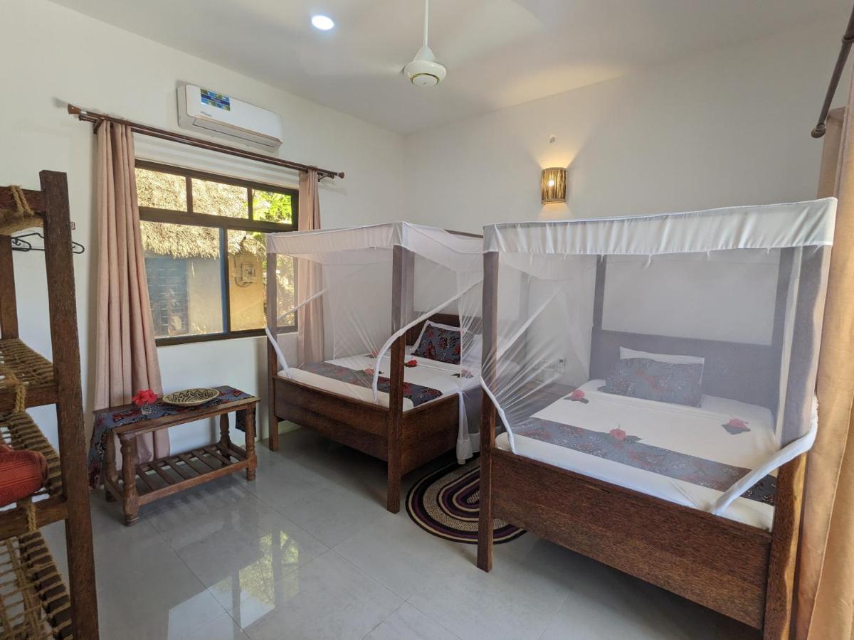 Mkadi Beach House Nungwi Exterior foto